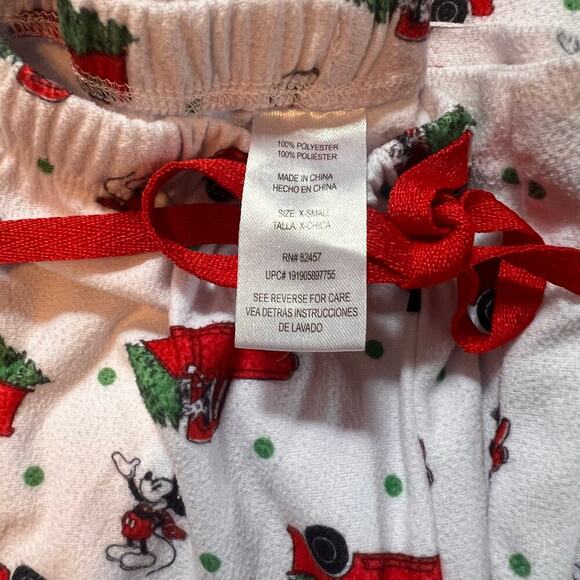 Disney Mickey Mouse Christmas Red Truck Women's Pajama Set.  Size XS - Picture 4 of 9